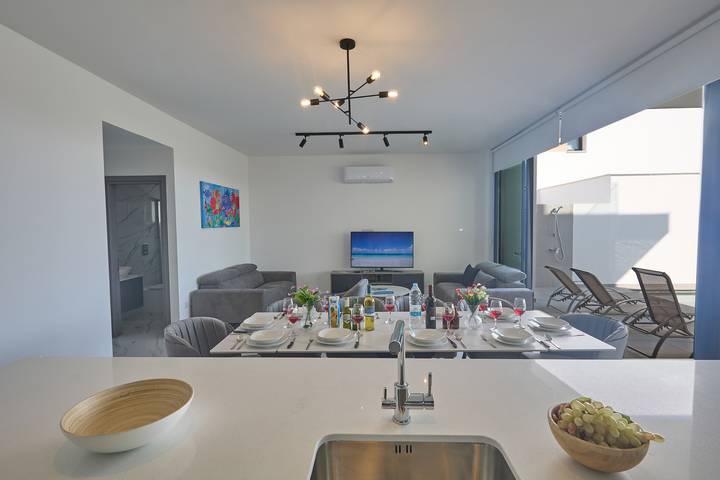 Villa für 11 Personen, mit Meerblick und Garten auf Zypern - 4