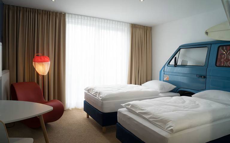 Hotel für 3 Personen, mit Sauna und Balkon, kinderfreundlich in Bonn und Umgebung - 4