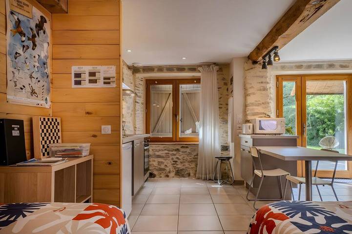 Gîte pour 3 personnes, avec jardin, animaux acceptés à Les Cammazes