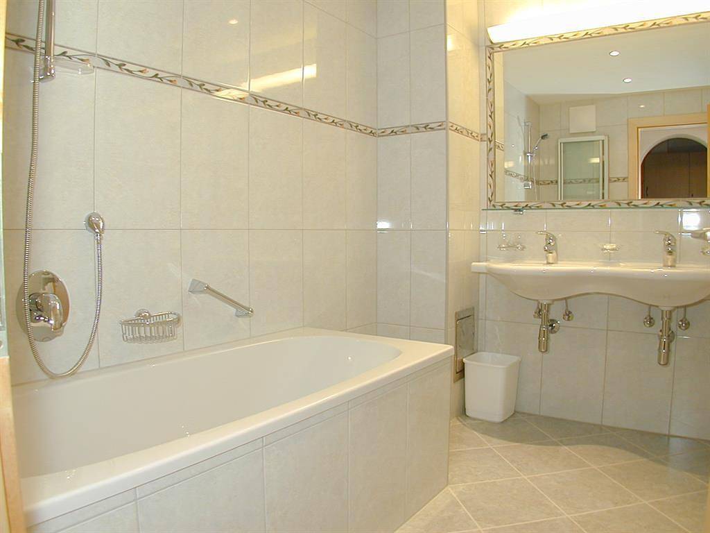 Ganze Ferienwohnung, Appartement mit 2 Schlafzimmern in Weißkamm, Vent