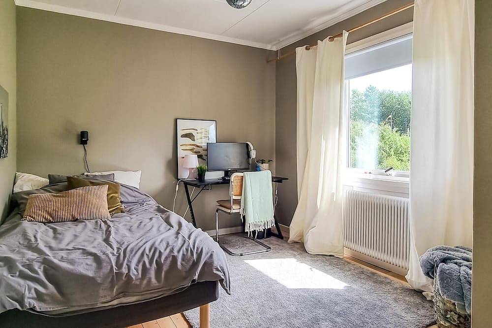 Tolles Haus in Tollered mit Küche in Skallsjö distrikt, Lerum
