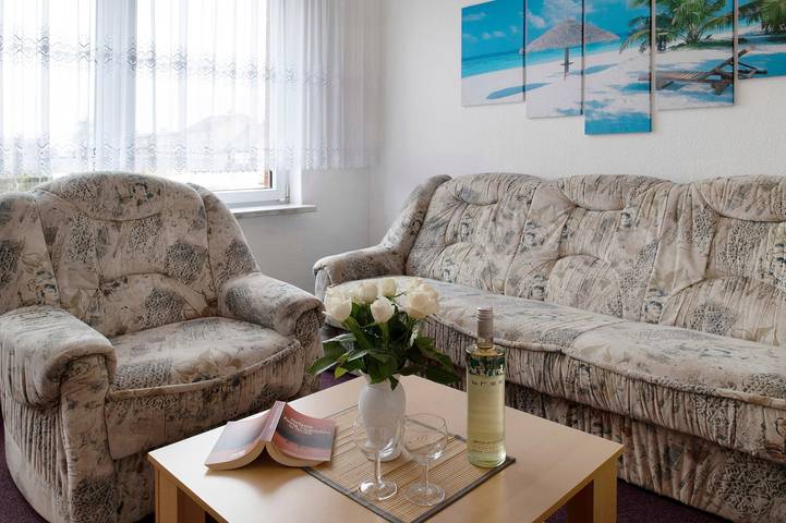 Ferienwohnung für 3 Personen in Laage - 2