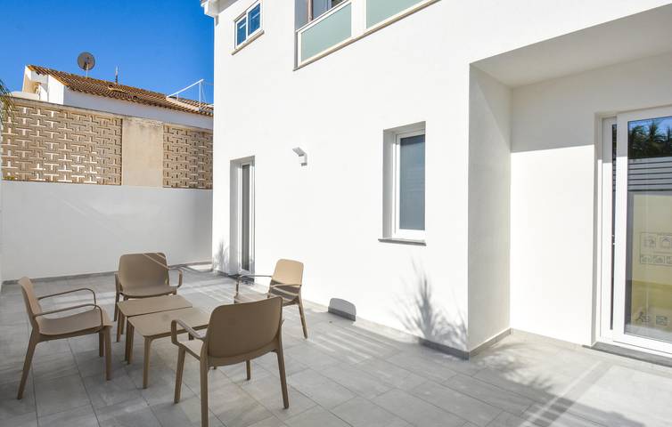 Casa vacanza per 12 persone, con Terrazza e Piscina a Casuzze