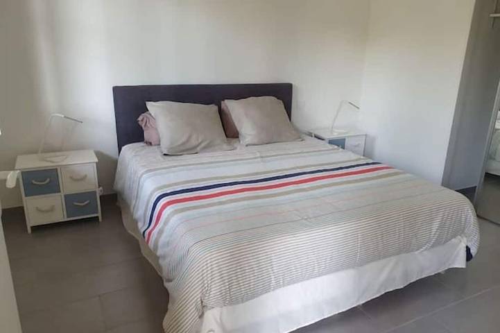 Gîte pour 4 personnes, avec terrasse dans Port de Maguide - 3