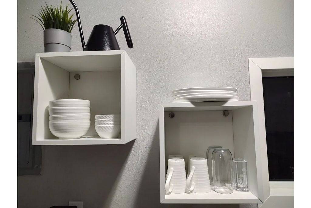 Ganze Wohnung, Modern Studio Designed for Extended Stays - Private Bath, Kitchen, Entrance in Las Vegas, Nevada