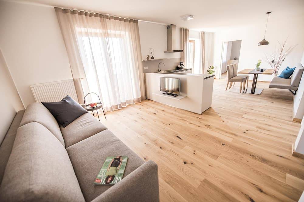Ganze Wohnung, Weinberg Apartments, Fw für 4 Personen mit Brixen Südtirol Guest Pass in Raas, Natz-Schabs