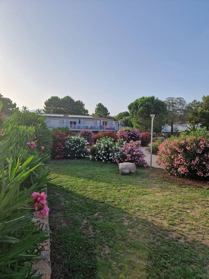 Gîte pour 8 personnes, avec terrasse à Lecci - 2
