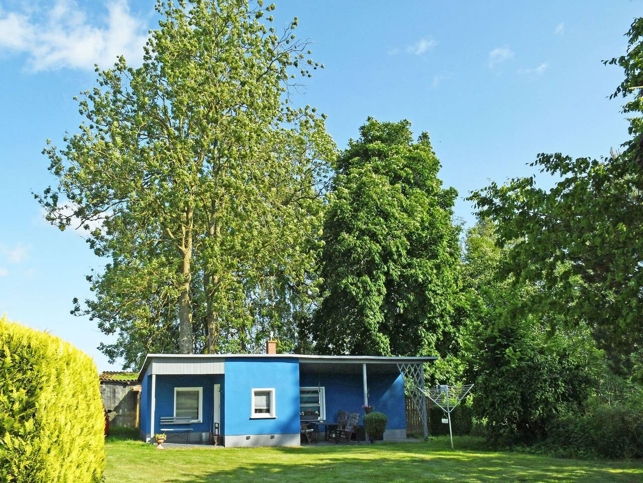 Ganze Ferienwohnung, Ferienhaus mit Kamin und Terrasse - Ferienhaus mit Kamin und Terrasse Fam. Lemke in Bergen auf Rügen, Bergen auf Rügen und Umgebung