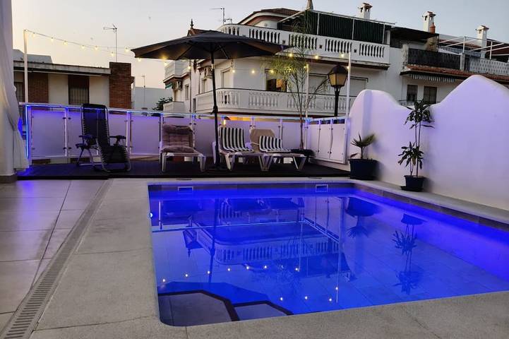 Maison de vacances pour 6 personnes, avec balcon ainsi que piscine et jardin - 1