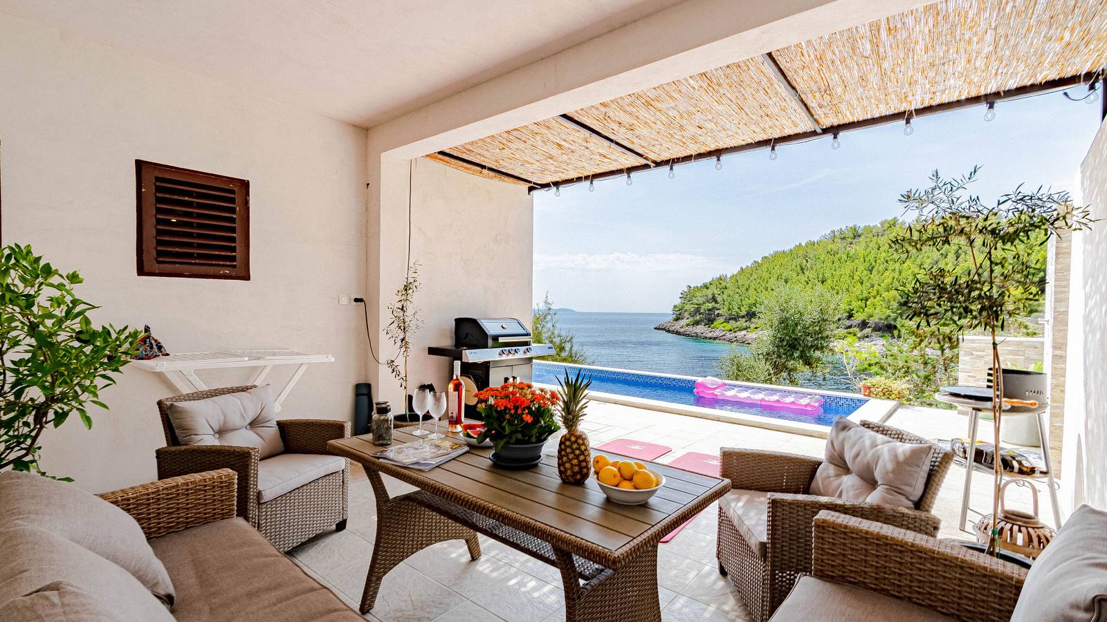 Waterfront House Arnet by Villas Guide in Blato, Korcula