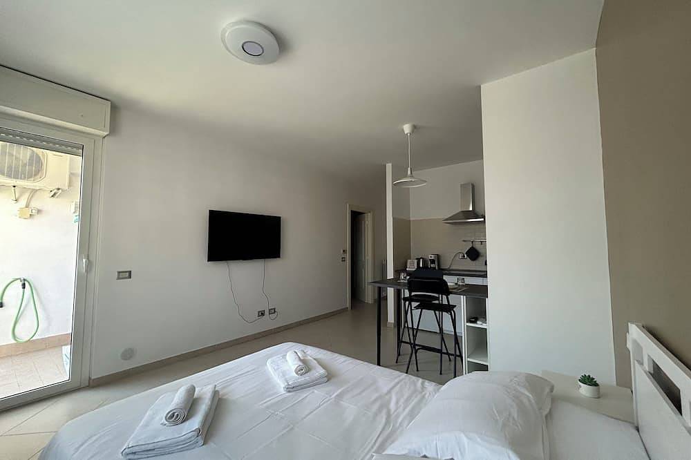 Entire apartment, Urban Sky Loft Fiumicino in Fiumicino, Rome Province