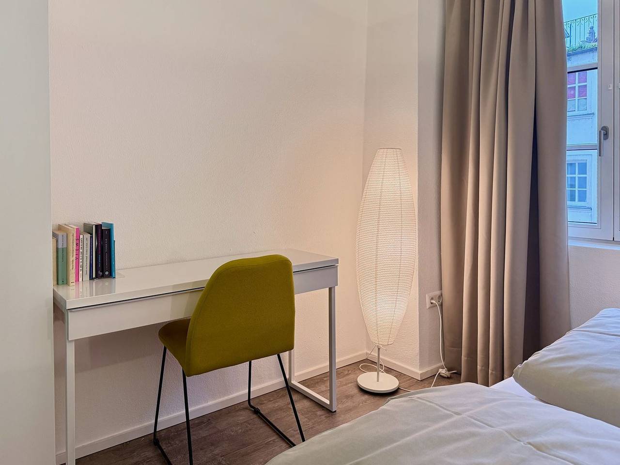 Ganze Wohnung, Ferienwohnung Metta - hochwertig sanierter Altbau mit Terrasse auf der Insel in Lindau, Bayerisch Schwaben