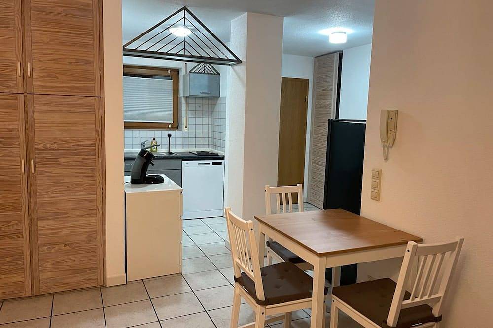 Ganze Wohnung, Ferienwohnung nur 10 min vom Bodensee in ruhiger Lage in Owingen, Bodenseekreis