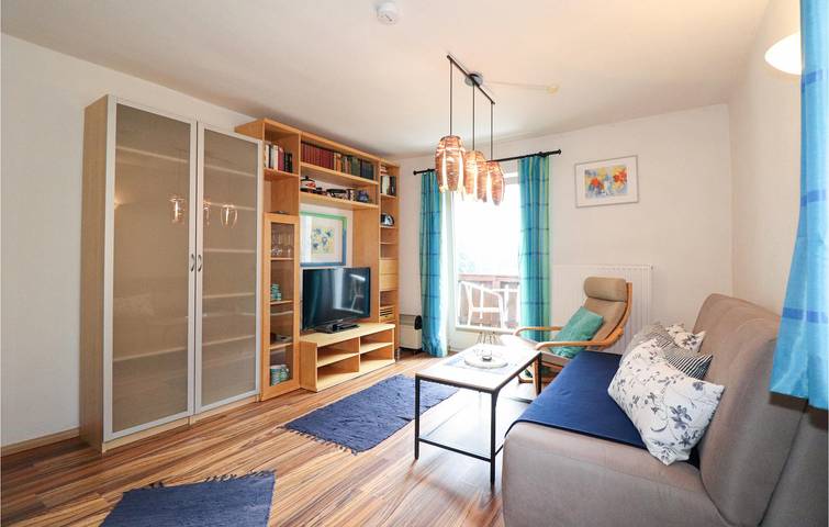 Ganze Ferienwohnung, "Wohnung mit Wasserblick in der Nähe von Ampass" in Tuxer Alpen, Aldrans