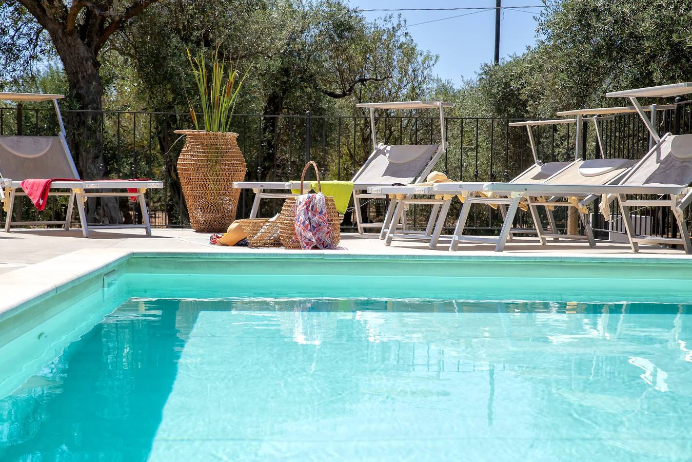 Villa 'Olivetta' with private pool, Wi-Fi and air conditioning in Alghero, Sassari provins