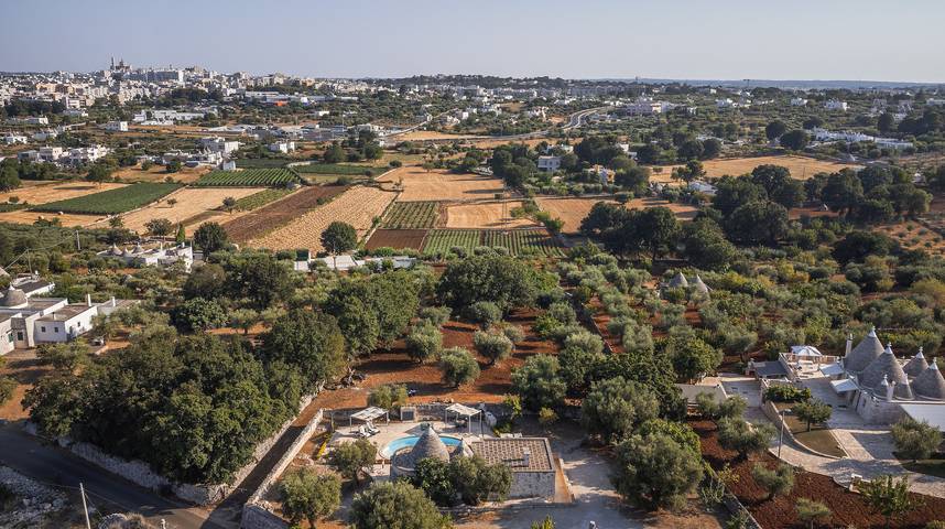 Location de vacances pour 4 personnes, avec jacuzzi et jardin, animaux acceptés à Locorotondo - 2