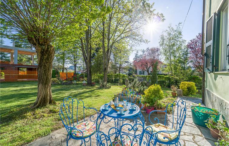 Appartement de vacances entier, Appartement avec jardin : WiFi, Parking, 1.5km de Borghetto in Borghetto di Borbera, Province d'Alexandrie