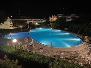 Gîte pour 4 personnes, avec piscine et balcon dans Torre a Mare
