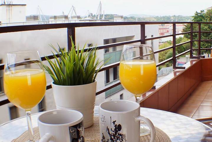 Apartamento entero, Sestao apartamento renovado con terraza y Wifi in Sestao, Vizcaya