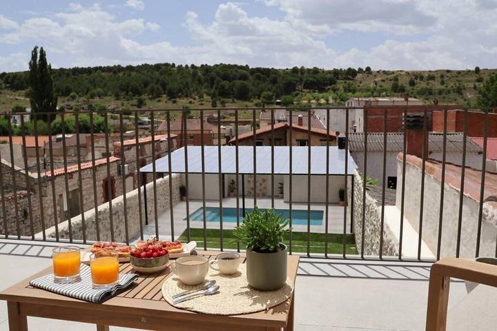 Casa de vacaciones para 17 personas, con jardín además de piscina y vistas en Provincia de Valladolid - 3
