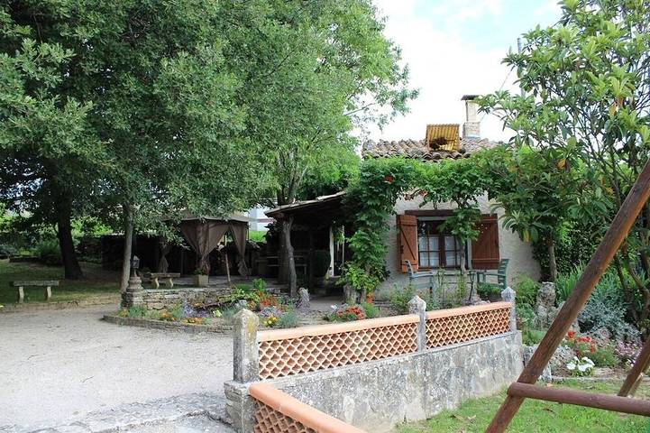 Cottage for 2 people, with terrace and garden, with pets - 1