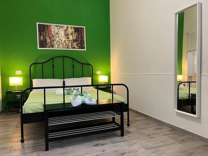 Chambre d’hôte pour 2 personnes, avec terrasse et jardin, animaux acceptés dans Sant'Anastasia - 3