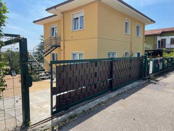 Holiday Rental for 4 People in Garda, Garda Mountains, Photo 1