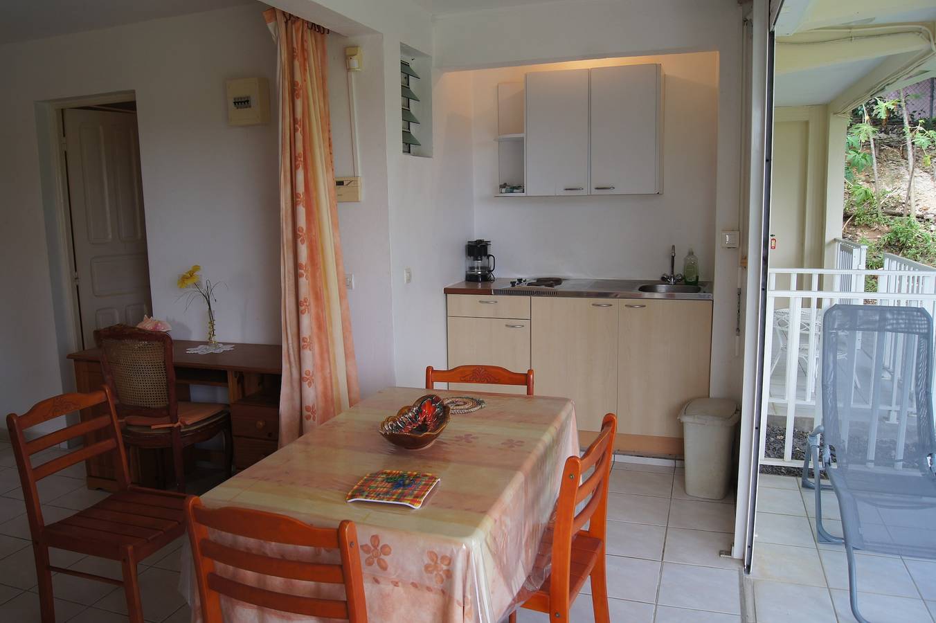 Studio entier, Studio cosy au Moule 30 m² avec jardin privé in Le Moule, Guadeloupe