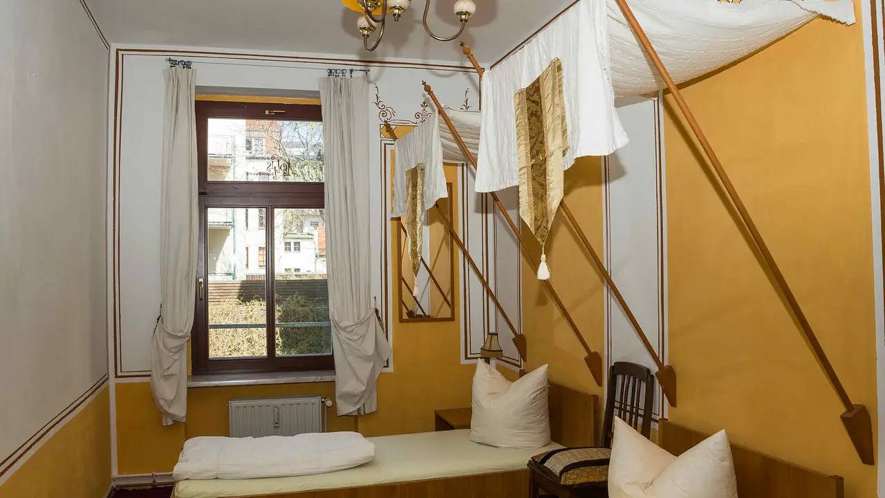 Doppelzimmer für 2 Personen in Dresden in Dresden-Neustadt, Dresden