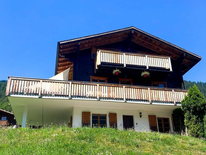 Hütte für 5 Personen, mit Balkon/Terrasse und Terrasse in Fiesch
