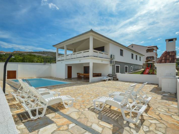 Ferienhaus für 10 Personen in Jasenice