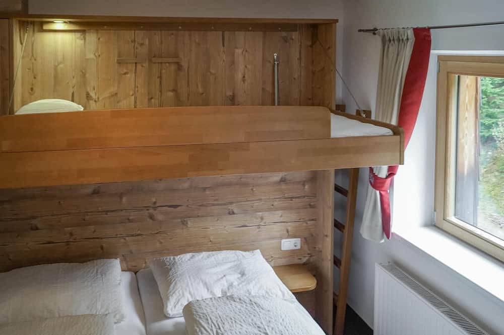 Ganze Wohnung, Hochmoderne Ferienwohnung in Tuxer Alpen, Navis