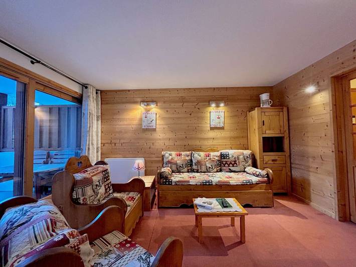 Gîte pour 6 personnes, avec piscine et balcon dans Meribel-les-Allues - 2