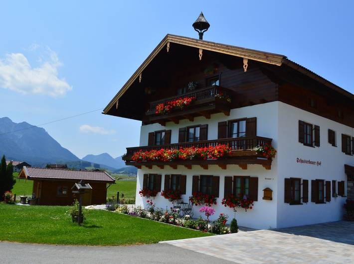 Ferienwohnung für 4 Personen, mit Balkon und Terrasse sowie Garten in Inzell - 2