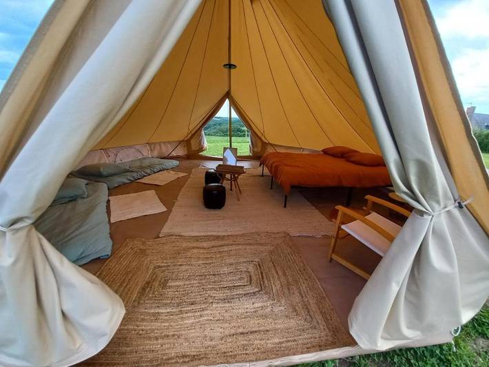 Cottage pour 4 personnes, avec terrasse ainsi que jardin et vue à Le Brethon
