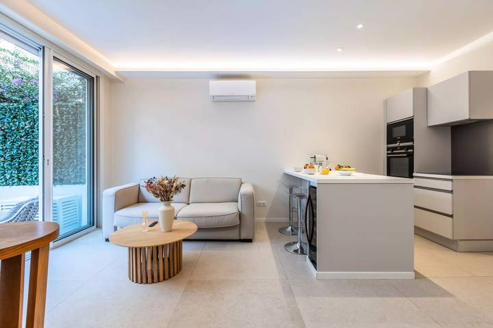 Gîte pour 4 personnes, avec terrasse dans Jardins des Hespérides