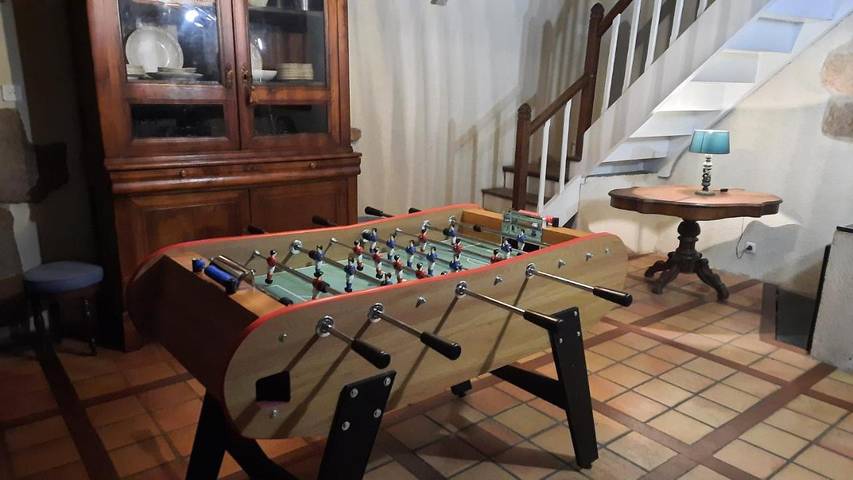 Location de vacances pour 10 personnes, avec vue et jardin à Beaumont-du-Lac - 2