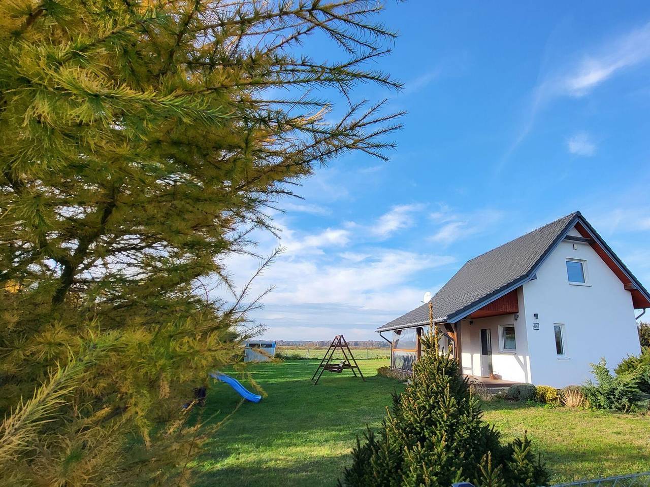 Confortevole casa vacanze, giardino privato, sauna in Slowinzischer Nationalpark