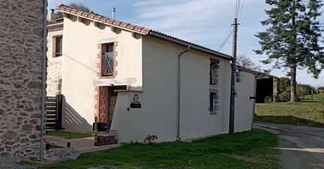Maison De Vacances pour 3 Personnes dans Pouzauges, Fontenay-le-Comte, Photo 1