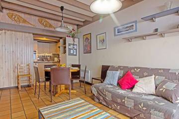 Location de vacances pour 6 personnes, avec terrasse, animaux acceptés à Viella (Hautes-Pyrénées)