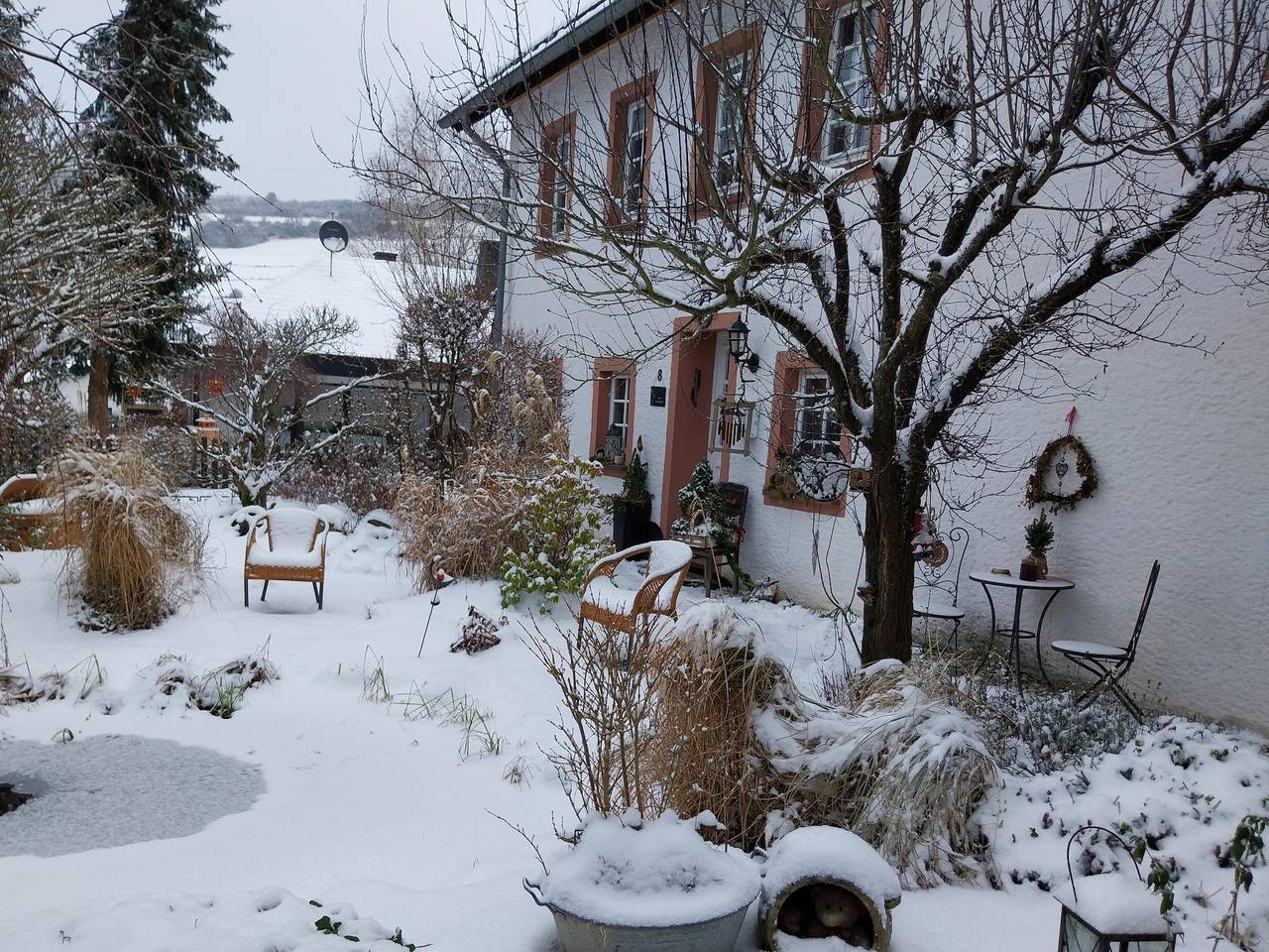 Entire holiday apartment, 2-Bett-Ferienwohnung Dusche/Wc, 1 Schlafraum in Gerolstein, Volcanic Eifel