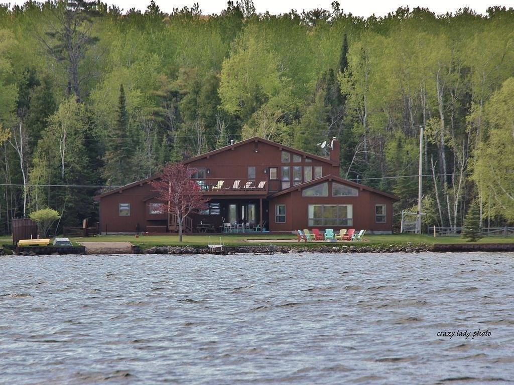 Hubbard Lake Waterfront-Anwesen 4 Schlafzimmer / 4 Badezimmer - 4400 sq ft in Hubbard Lake, Alcona County