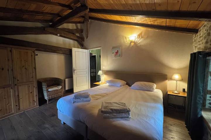 Gîte pour 6 personnes à Rouzède - 4