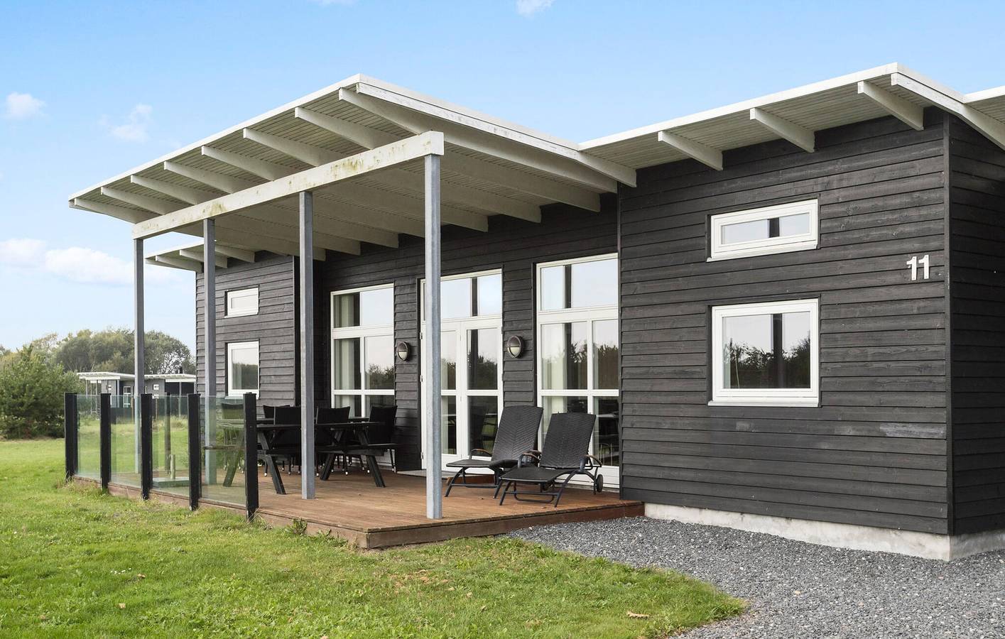 Ferienhaus für 8 Personen mit Terrasse in Årø, Hadersleben