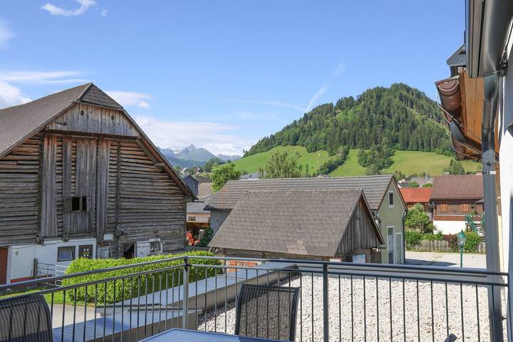 Ferienwohnung für 4 Personen, mit Terrasse und Ausblick - 1