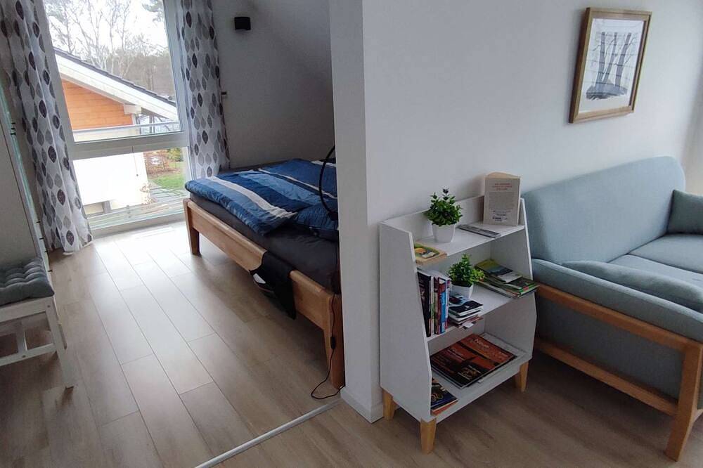 Villa Wildrose mit Sauna und Beachfußballplatz in Flecken Zechlin, Rheinsberg