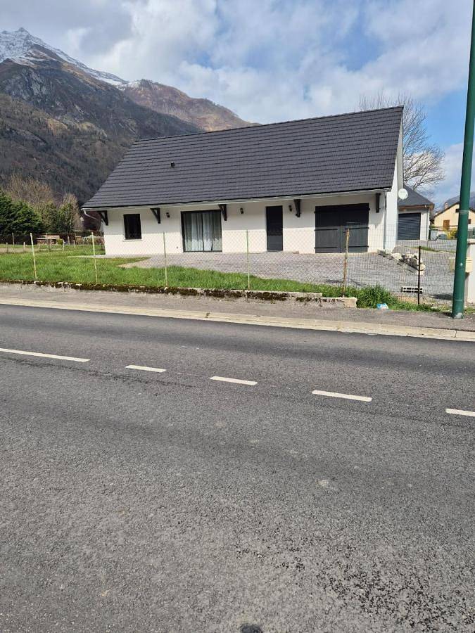 Location de vacances pour 8 personnes, avec vue et jardin à Laruns - 3