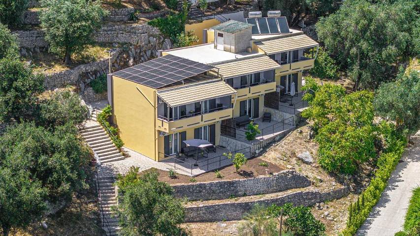 Appartement de vacances pour 4 personnes, avec vue et terrasse, animaux acceptés