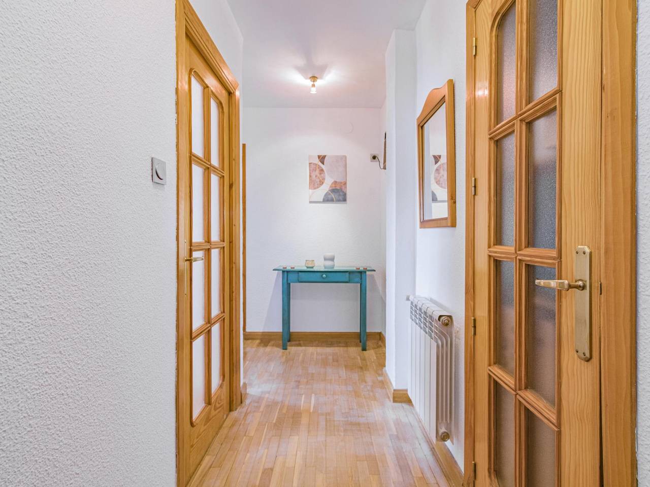 Entire apartment, Bright penthouse in Granada, 2 bedrooms, equipped kitchen, terrace in Chana (Granada), Granada