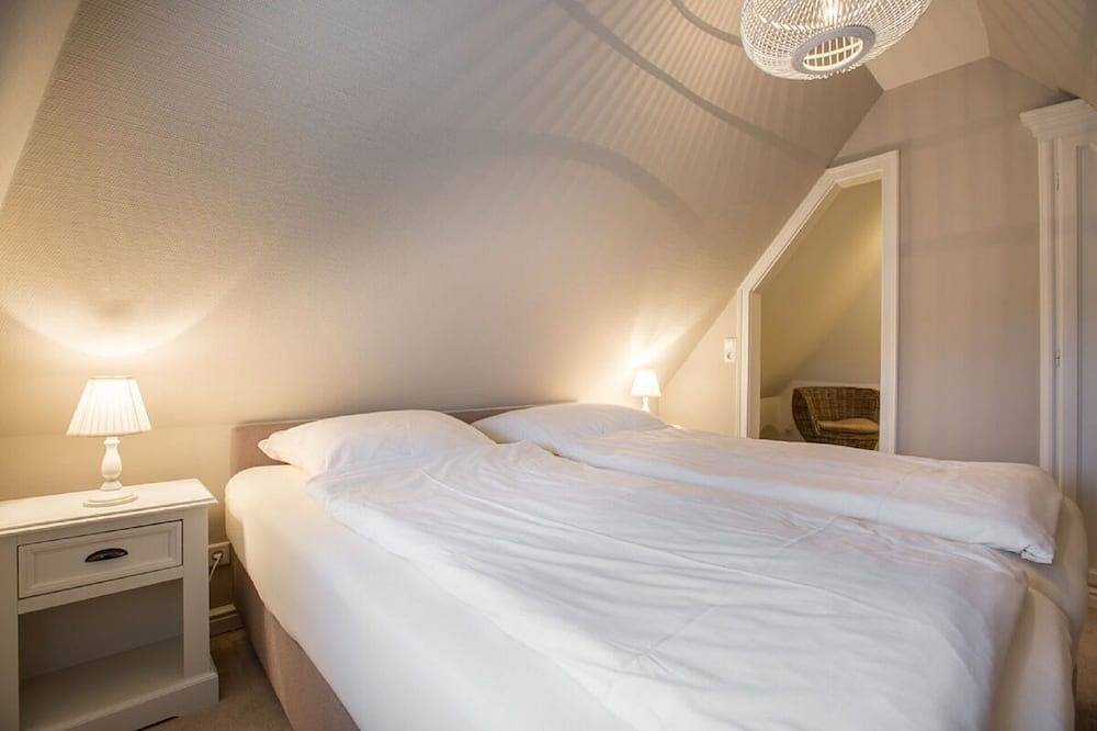 Ganze Wohnung, Sehr strandnahe, hell und modern eingerichtete Wohnung in Wenningstedt, Sylt